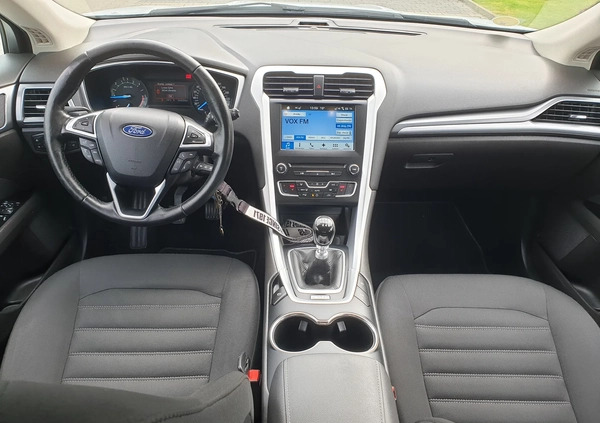 Ford Mondeo cena 49900 przebieg: 164265, rok produkcji 2017 z Rzeszów małe 781